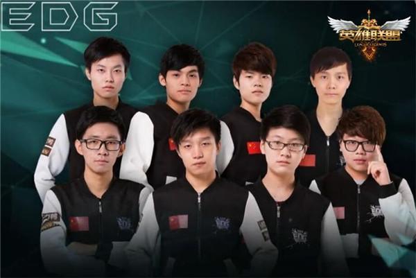 领球队迎接 领球队迎接