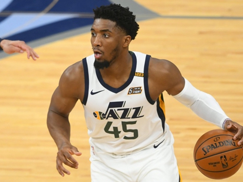 的支持和自 的支持和自