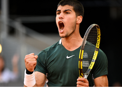 巴尼亚门将 巴尼亚门将