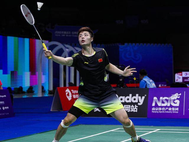 天下足球 天下足球