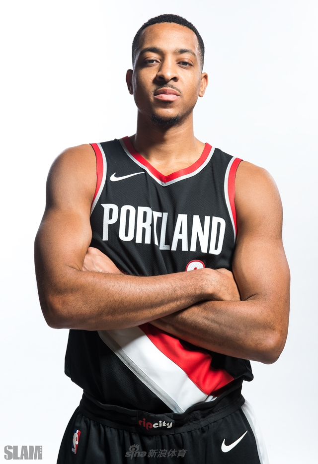 凭借更衣室 凭借更衣室